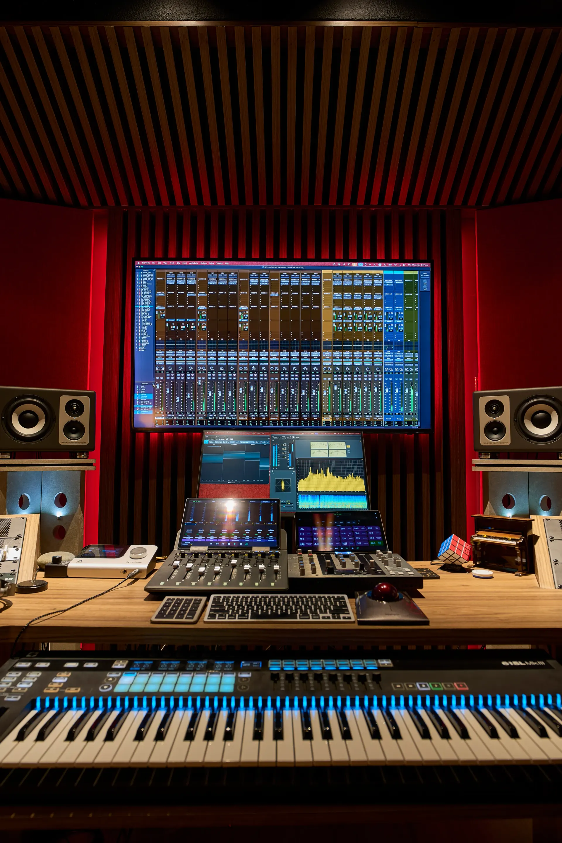 La sala de control de Sonnet Sound Studio
